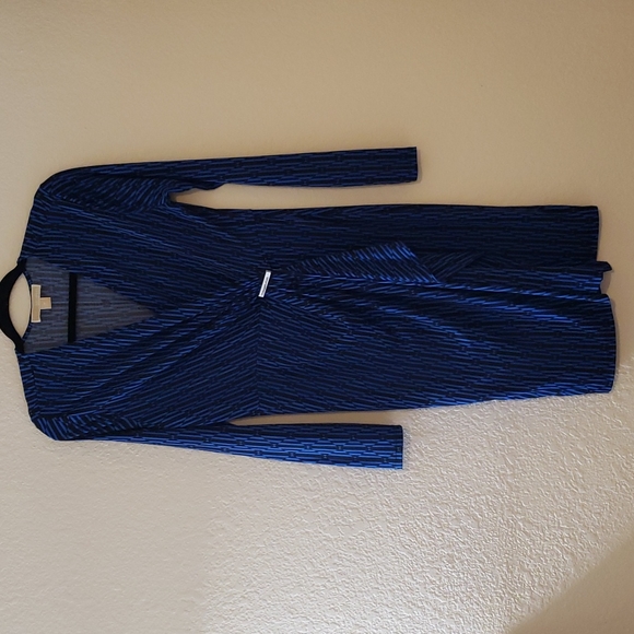 MICHAEL Michael Kors Dresses & Skirts - Michael Kors long sleeved wrap dress